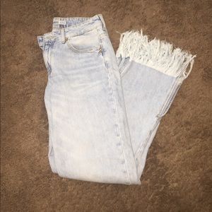 Zara Fringe Bottom light wash jeans