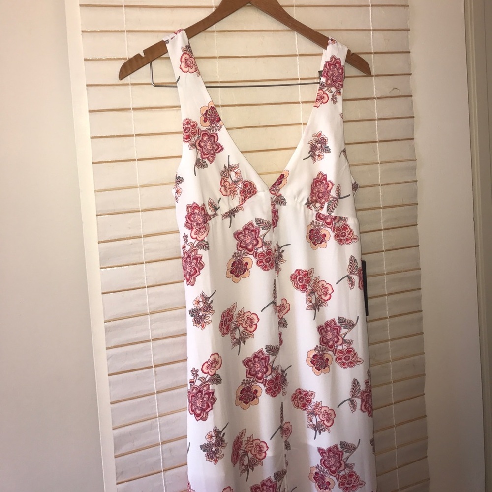 Forever 21 white floral Maxi