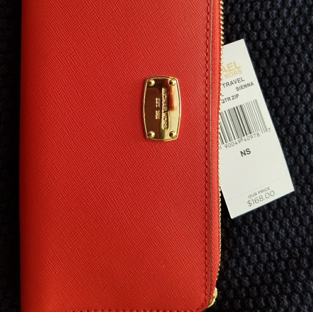 Brand new with tags Michael Kors wallet