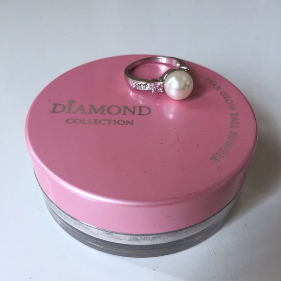 Jewelry - SINGLE FAUX PEARL & PINK RHINESTONE RING