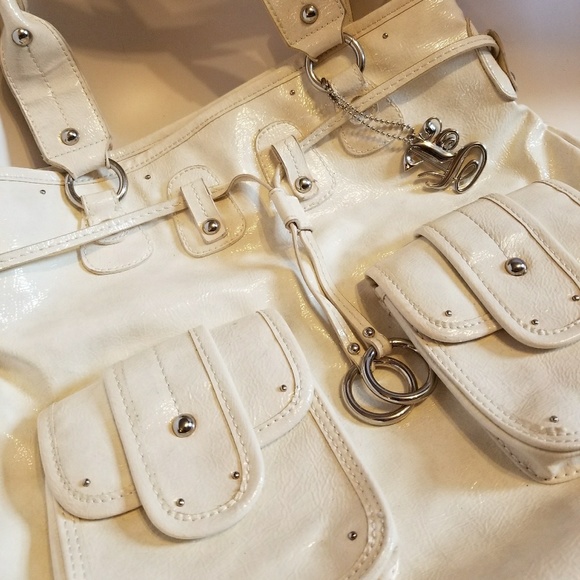 Cream Luxy Purse - Picture 1 of 3
