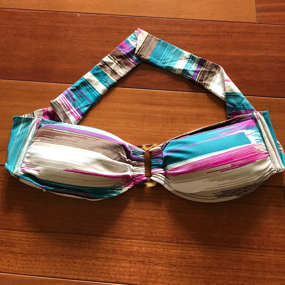 Strapless bikini top