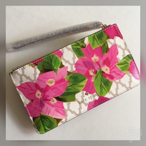 Kate Spade. - Picture 3 of 5