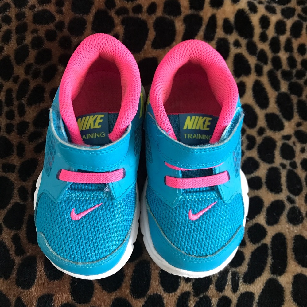 Little girls'/toddler Nikes