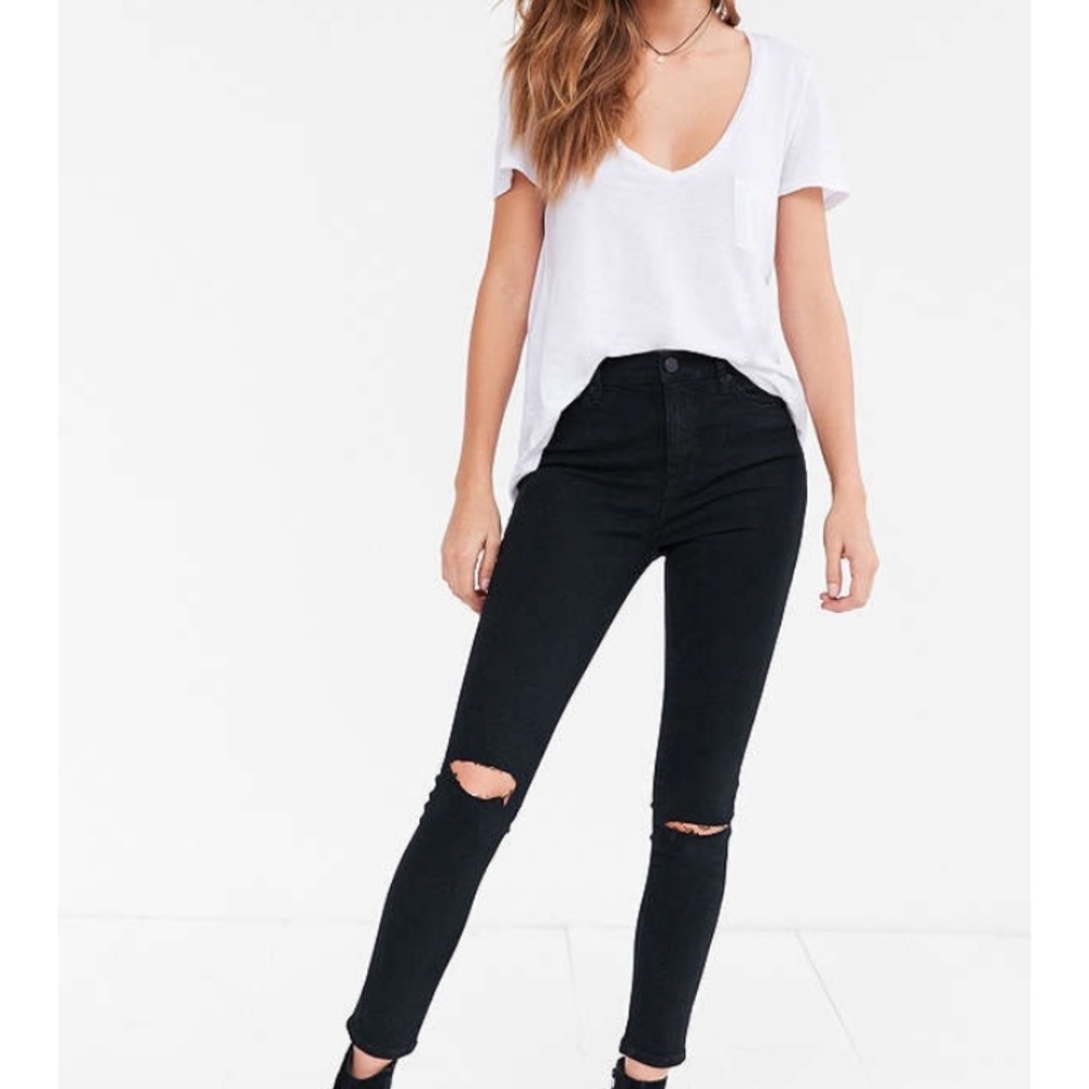 BDG Twig Ripped High-Rise Skinny Jean - Black