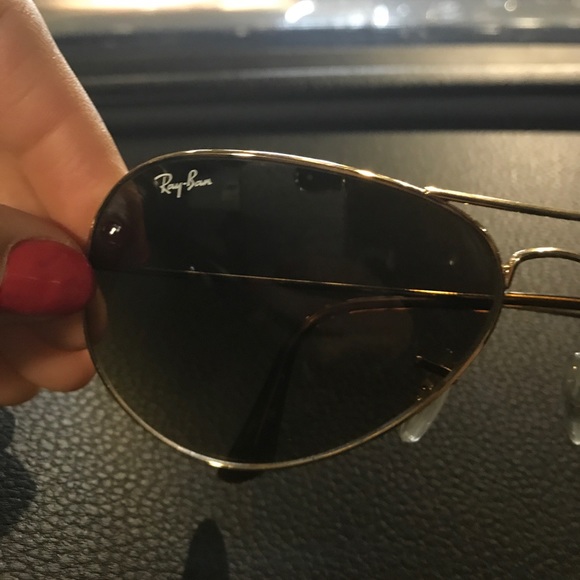 RAY BAN AVIATORS ??? perfect condition main image 4
