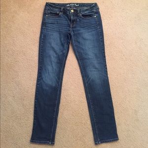 American Eagle Skinny Stretch Jeans size 6 Regular