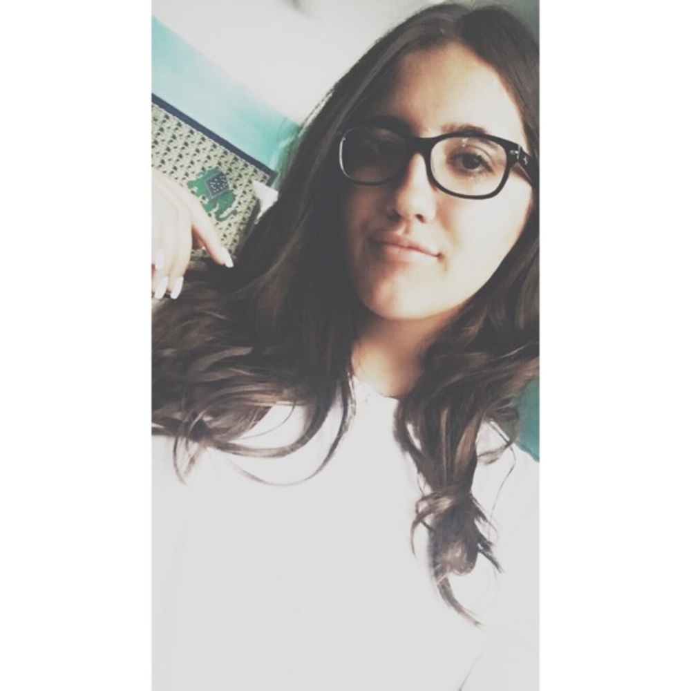 Meet your Posher, Angelina