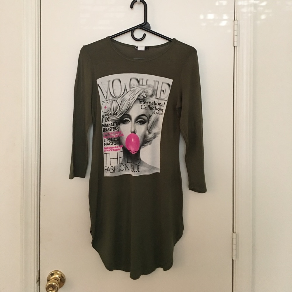 Green "vogue magazine" dress