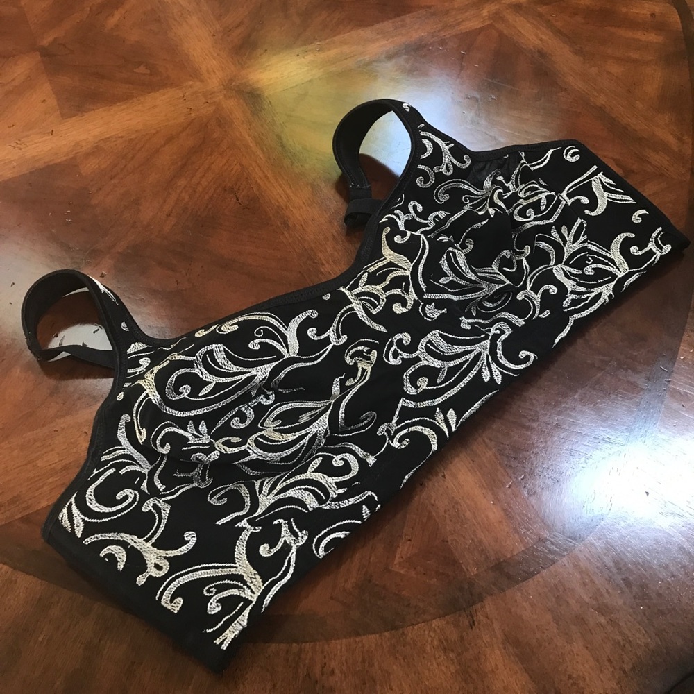 NEVER WORN BRA