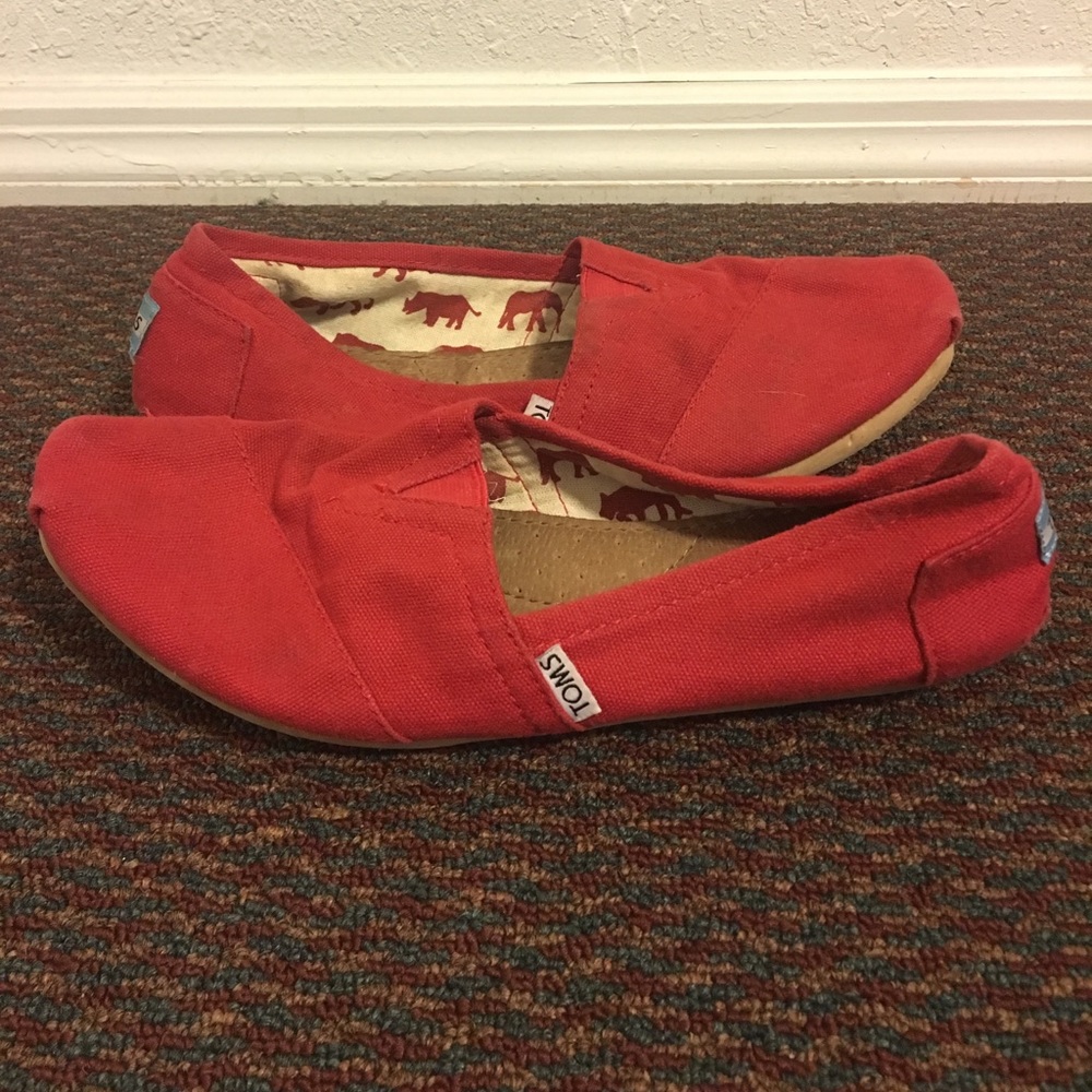 Red Toms
