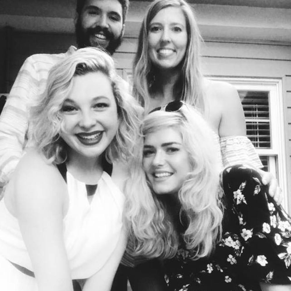 Meet your Posher, Hayley