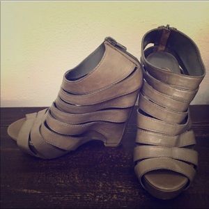 ASH shoes Slate/grey color wedges