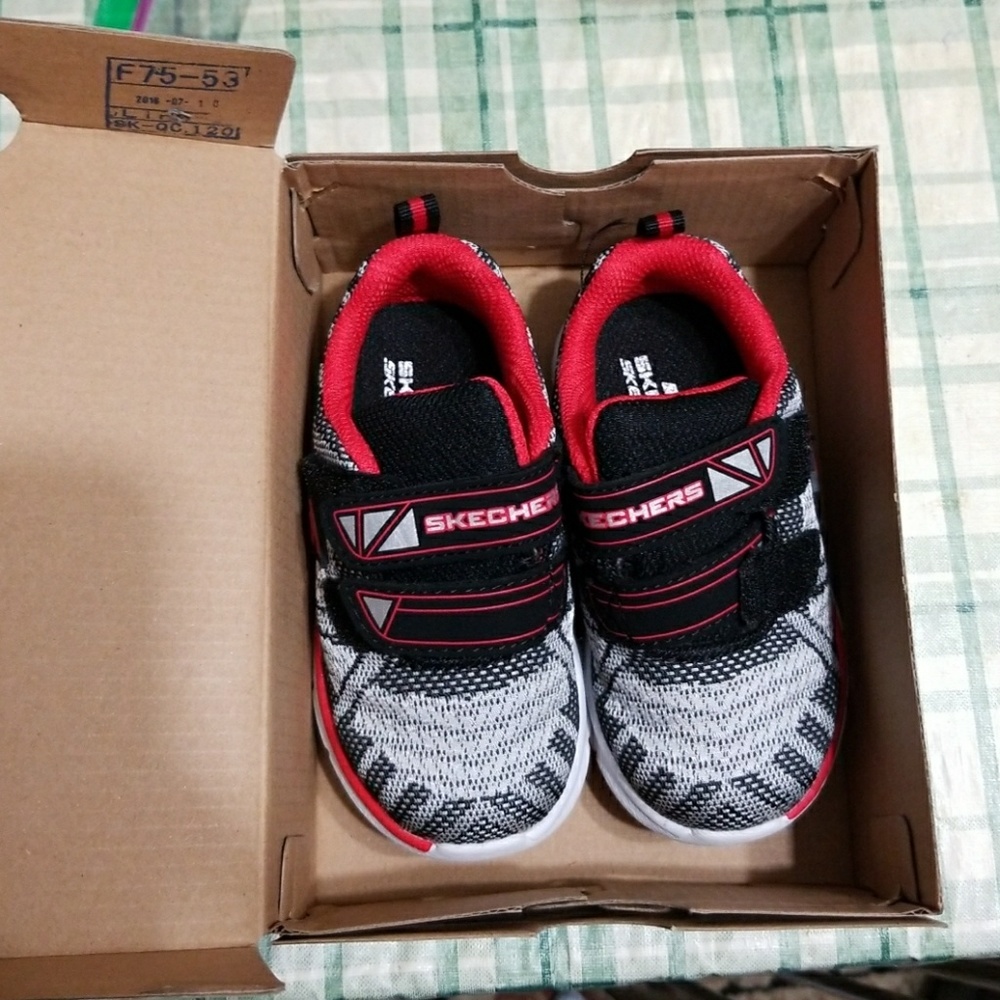 NEW*** BABY👶 Sketchers Skech-lite BABY SHOES