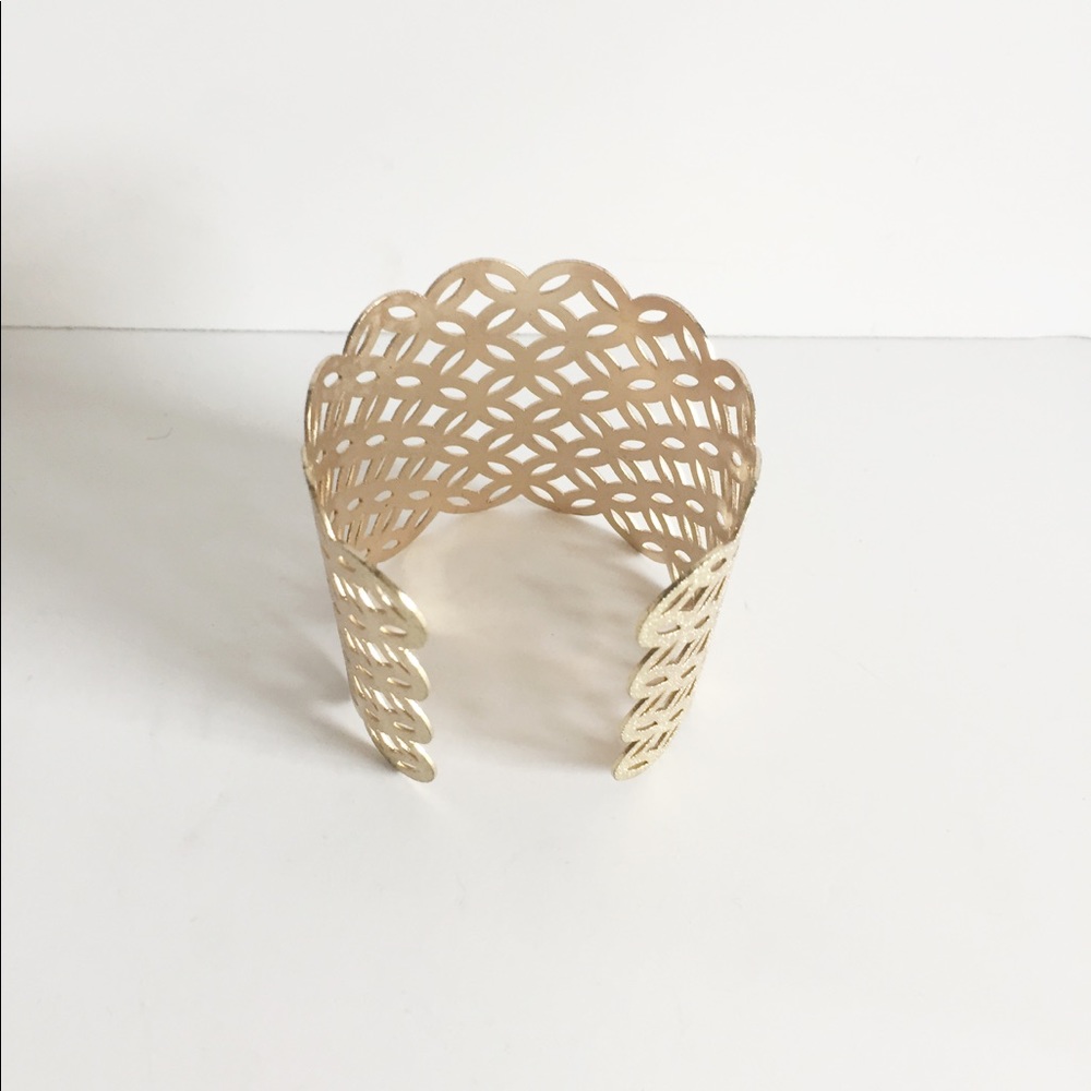 Gold cuff - Picture 3 of 4