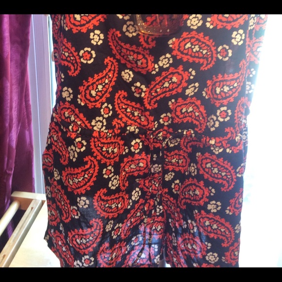 Adorable Romper - Picture 3 of 4