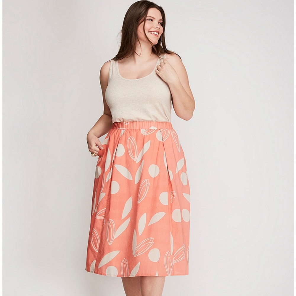 *NWT* LANE BRYANT SKIRT (26/28)