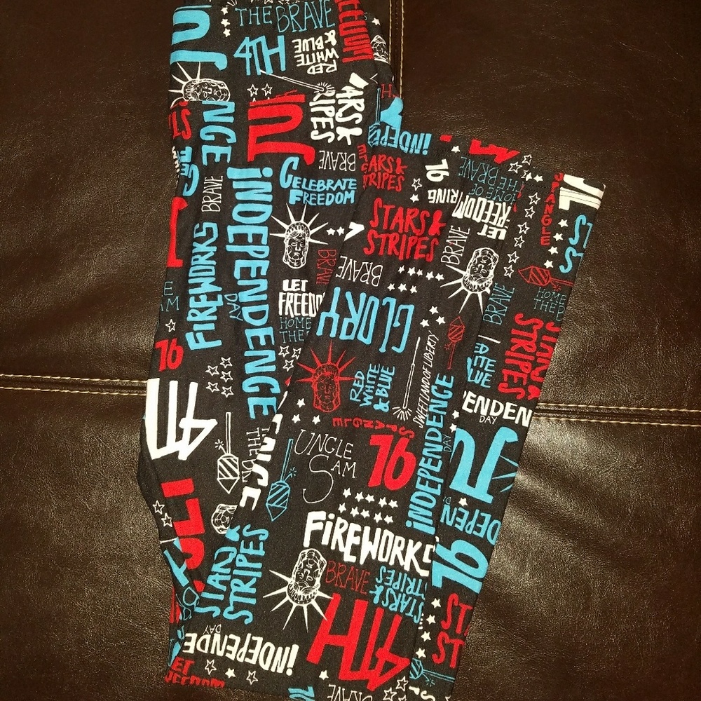 Lularoe NWOT Leggings OS