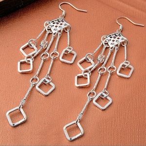 CLOSET CLOSING - Square Earrings