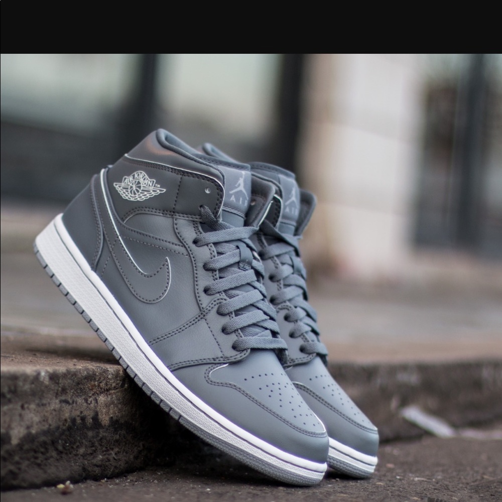 Nike Air Jordan 1