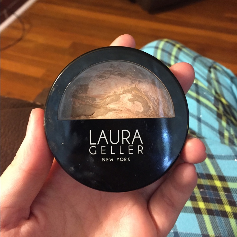 Laura Geller Balance N Glow