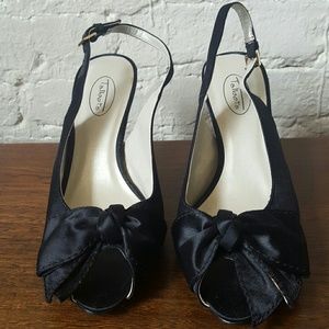 Talbots Bow Black Shoes 7