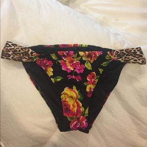 Victoria's Secret Bikini Bottom SZ M