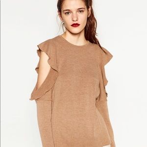Zara cut out Shirt