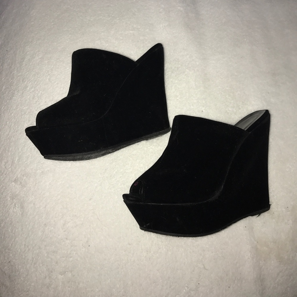 Suede wedges heels