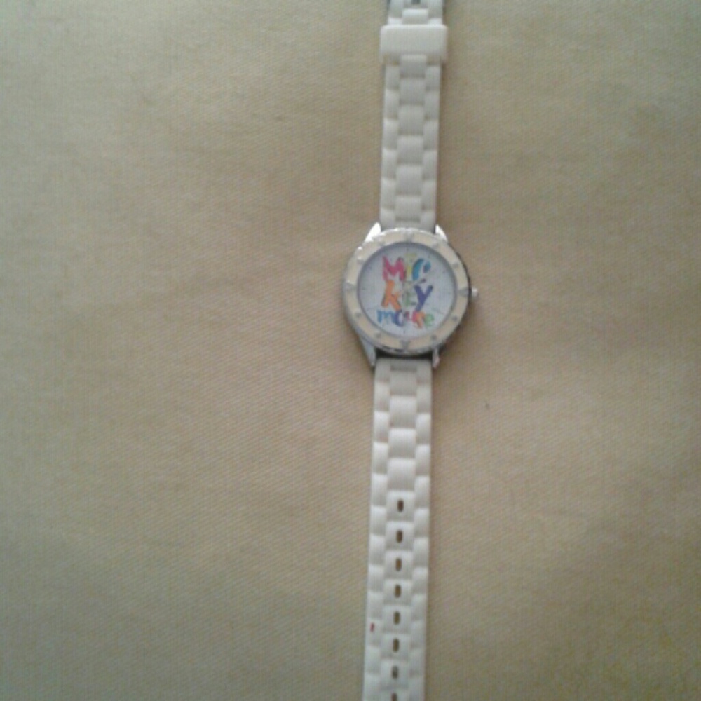 SALE! Nwot Mickey Mouse Disney Park watch!! - Picture 2 of 4