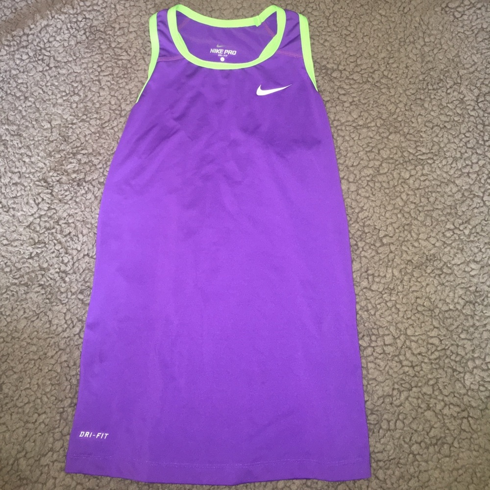 NWOT Nike Pro dri-fit tank