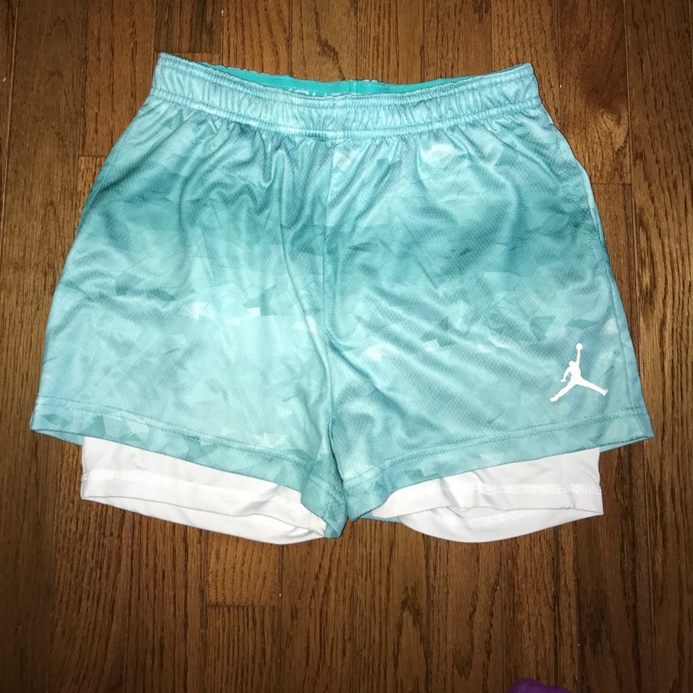 Girls Jordan shorts