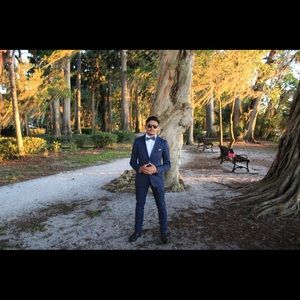 Meet your Posher, Jorge