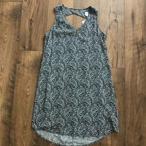 GAP Sleeveless Shift Dress