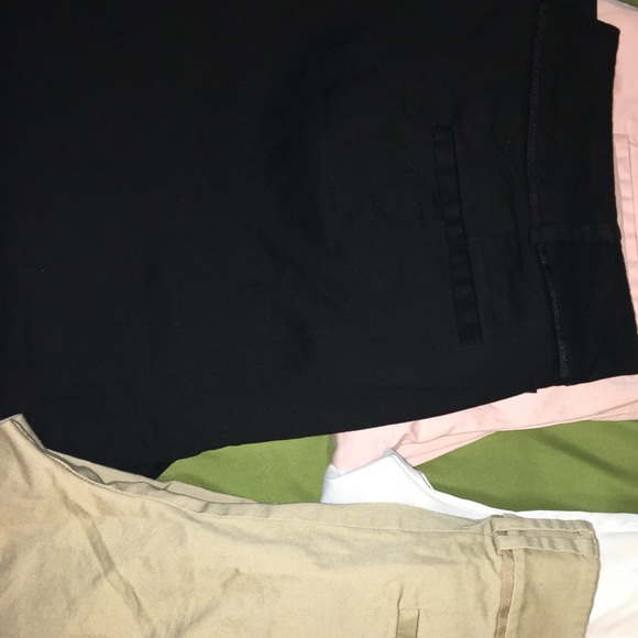 Women's cropped pants from. New York & Company - Picture 2 of 2