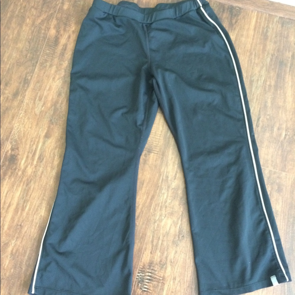 Sweat pants with stripes