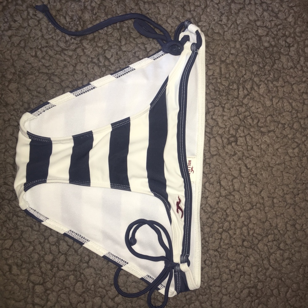 Hollister swim suit bottoms