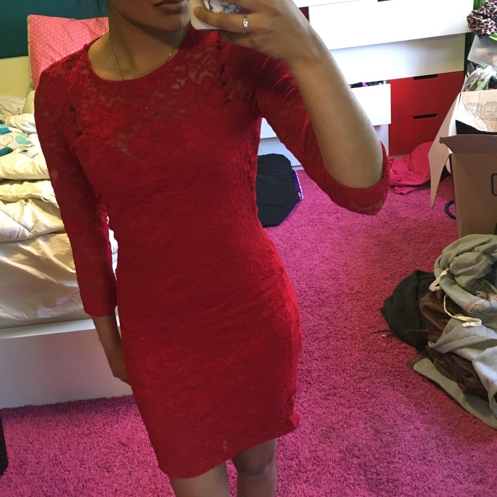 NWT Bodycon red lace mini dress