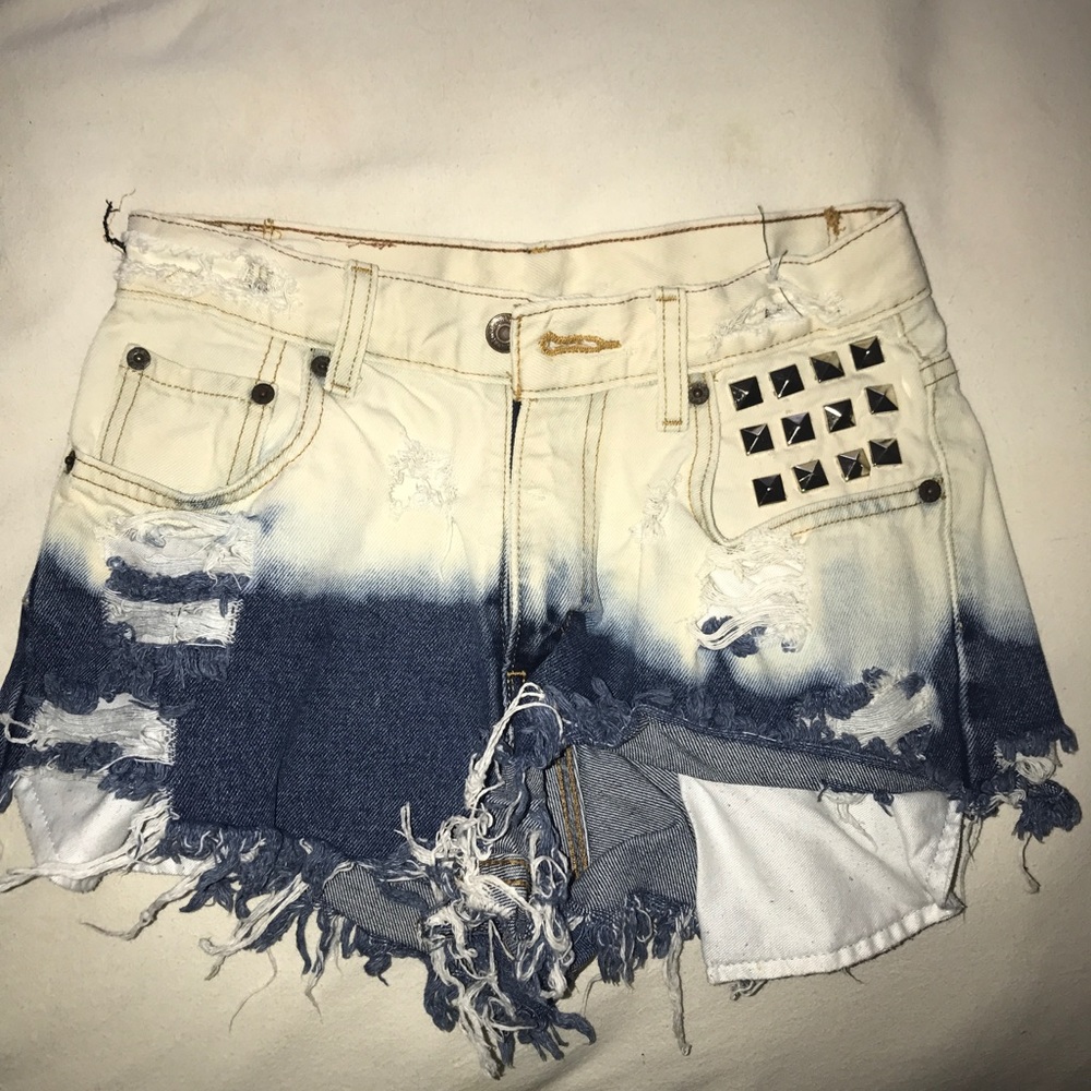 LF ombré denim short w. silver studs