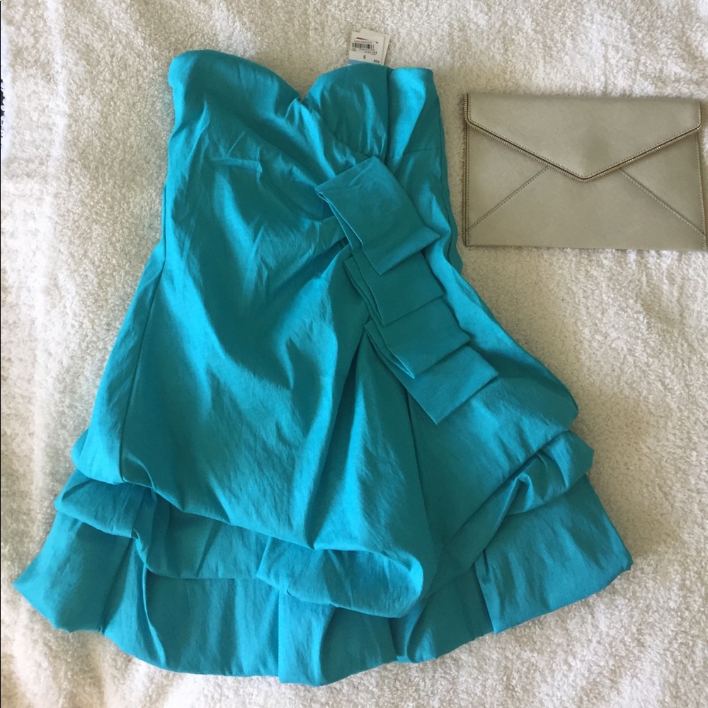 NWT Speechless Strapless Dress