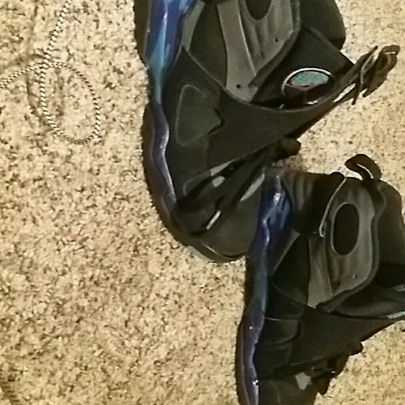 Aqua 8s - Picture 2 of 5