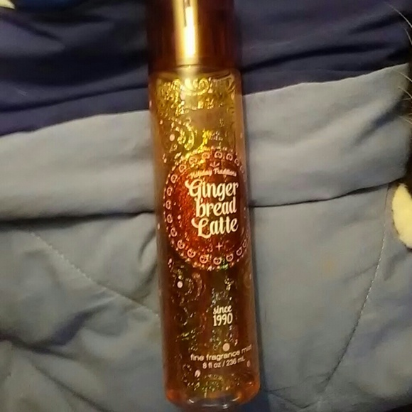 Bath and body ginger bread latte perfume - Picture 1 of 1