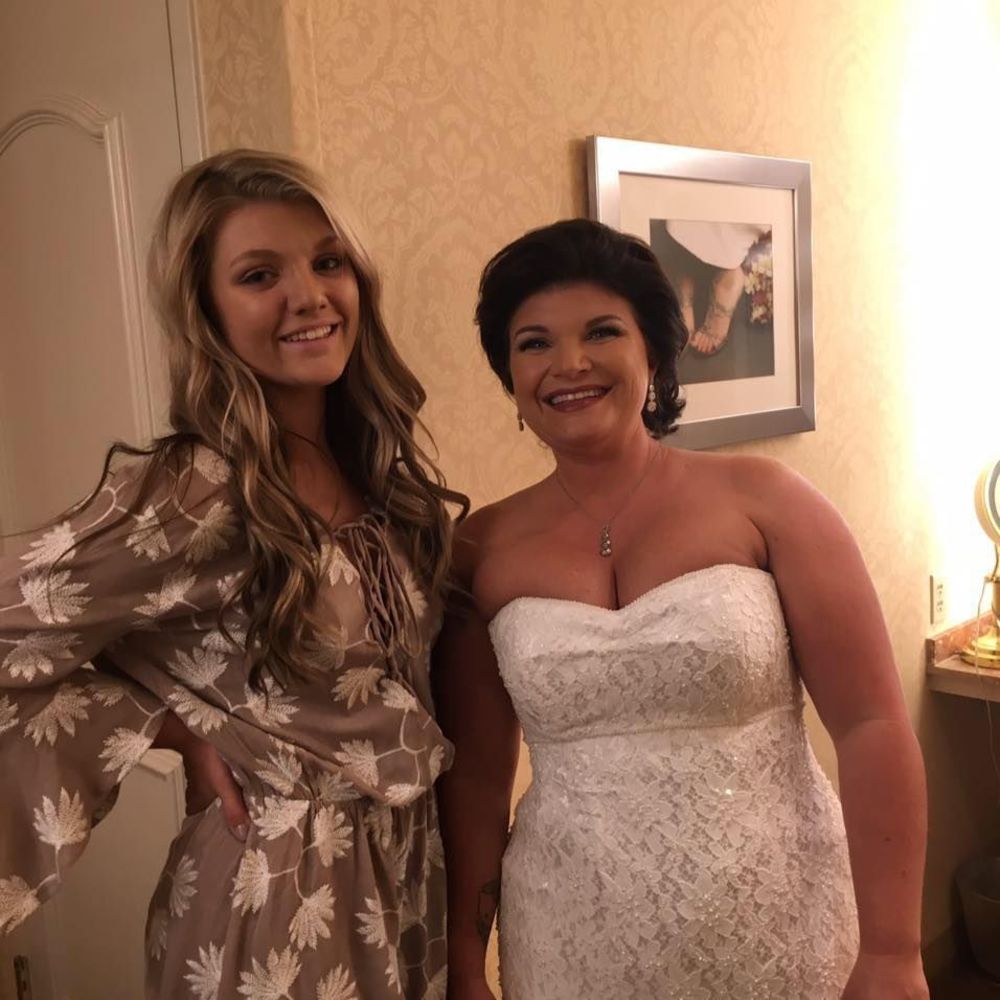 Meet your Posher, Leslie