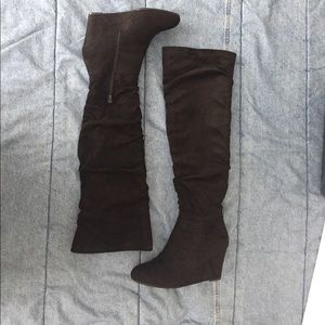 Qupid Knee High Black Suede Wedge Boots size 10