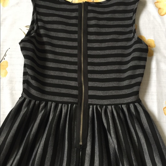 BeBop Black and gray striped dress - Picture 3 of 4