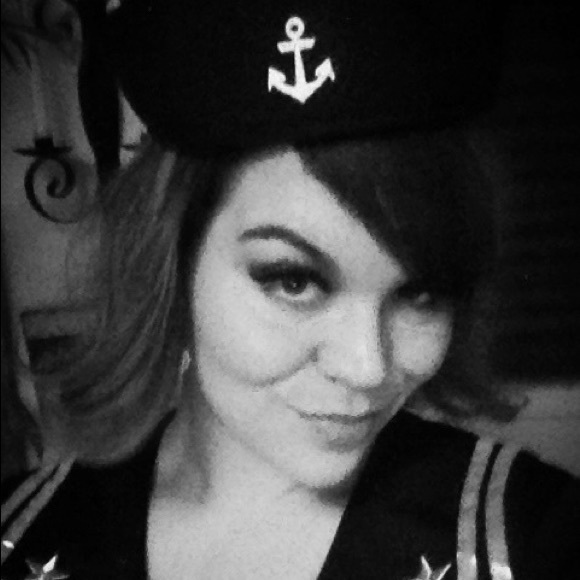 Meet your Posher, Miranda - Picture 2 of 8