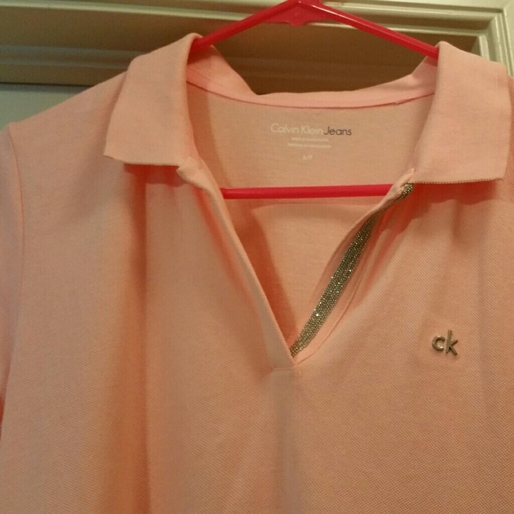 Top - Picture 3 of 4