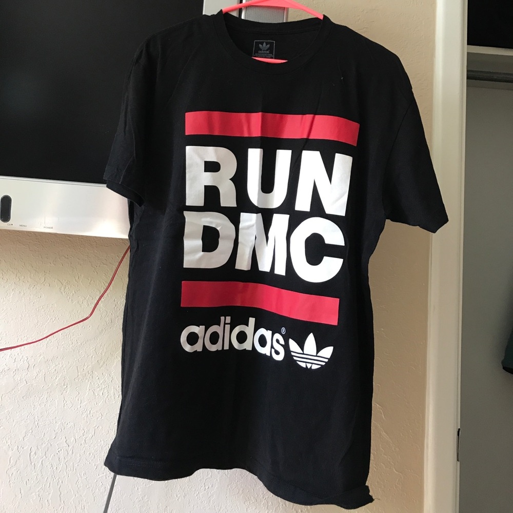 Adidas tee