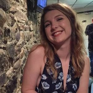 Meet your Posher, Katelyn