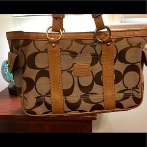 Coach Shoulder Bag